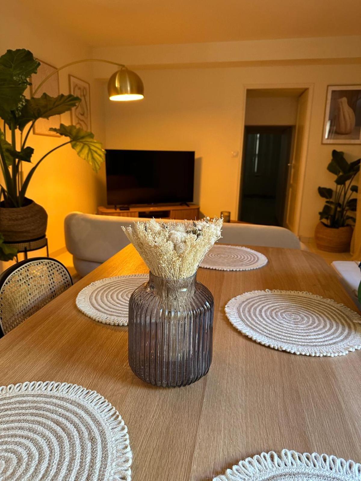 Superbe Appartement Avec Jardin Quart Mazarin Aix-en-Provence Buitenkant foto
